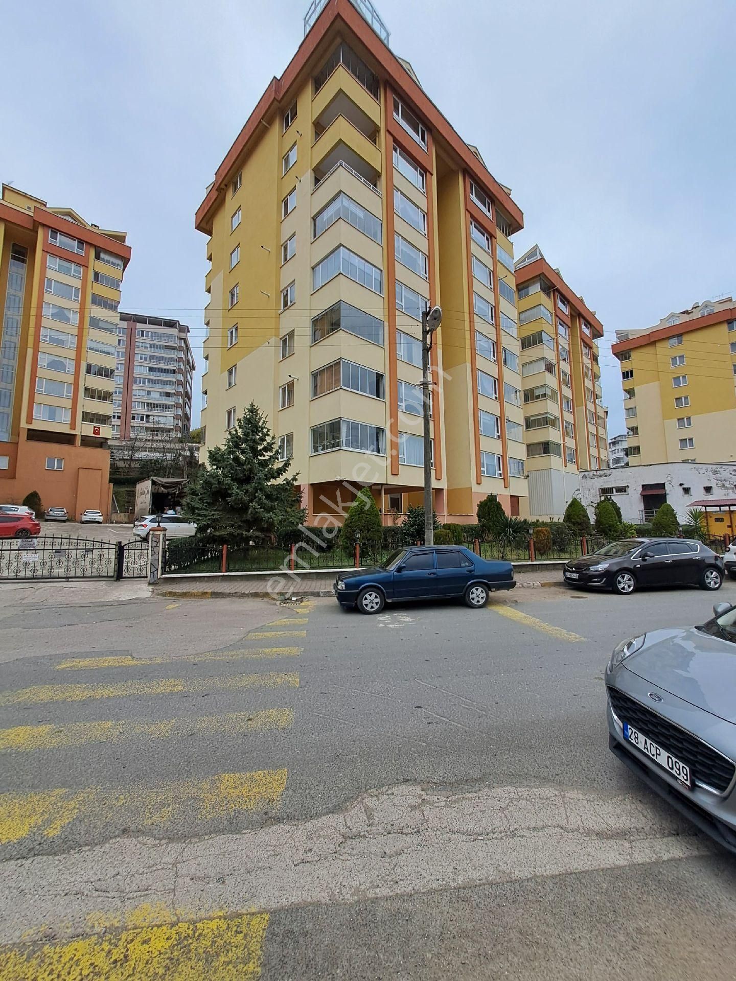 Giresun Merkez Gaziler Kiralık Daire Kadıoğlu Emlaktan Gaziler Mahallesi 3+1 Kiralık Daire