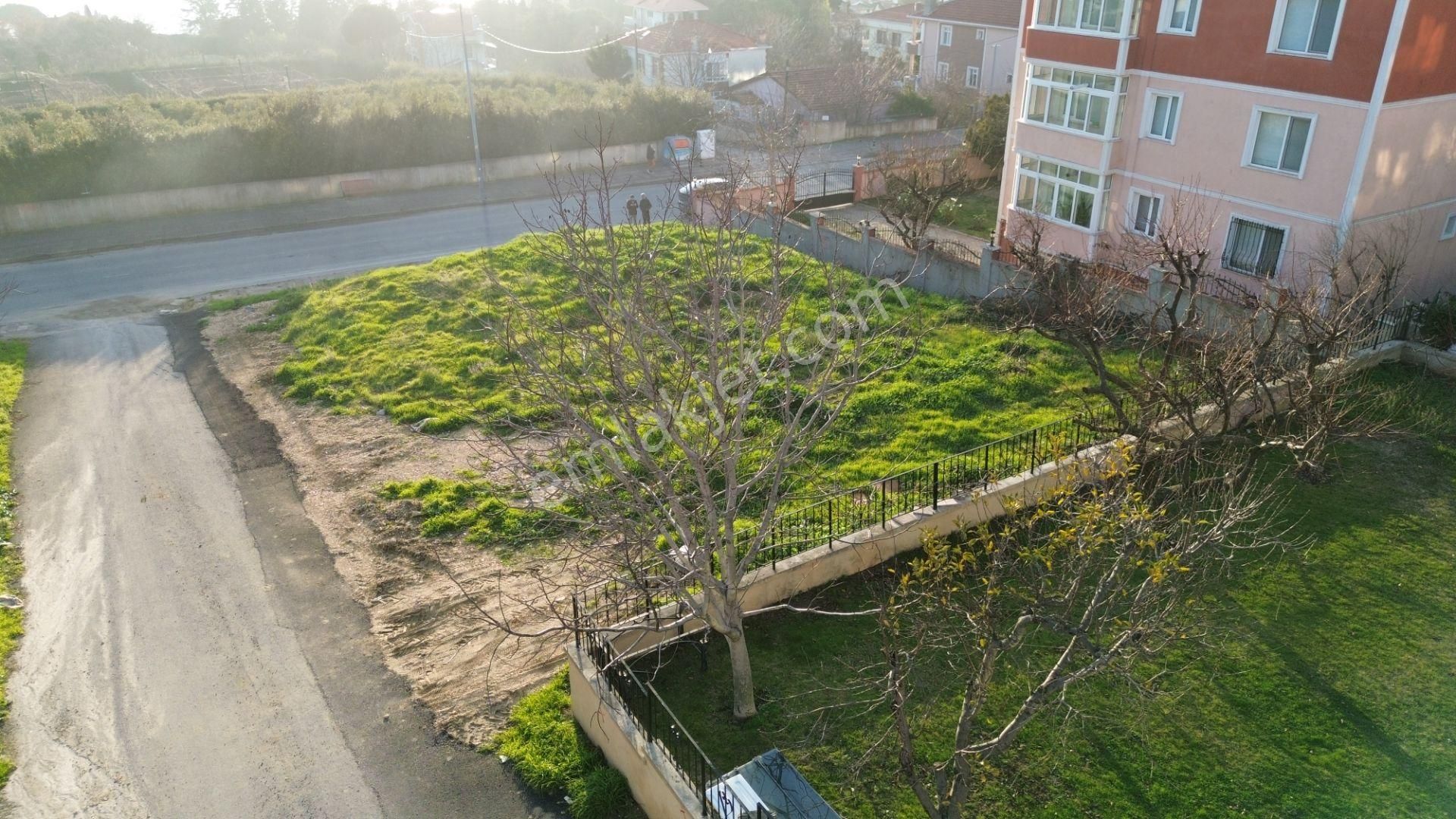 Büyükçekmece De 580 M2 Satılık Arsa Caddeye Cephe Deniz Manzaralı - Görsel 12