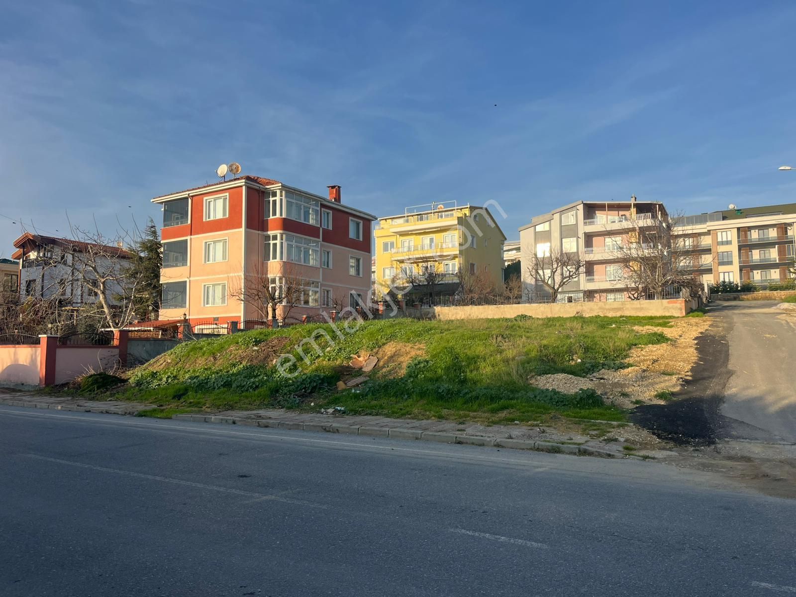 Büyükçekmece De 580 M2 Satılık Arsa Caddeye Cephe Deniz Manzaralı - Görsel 15