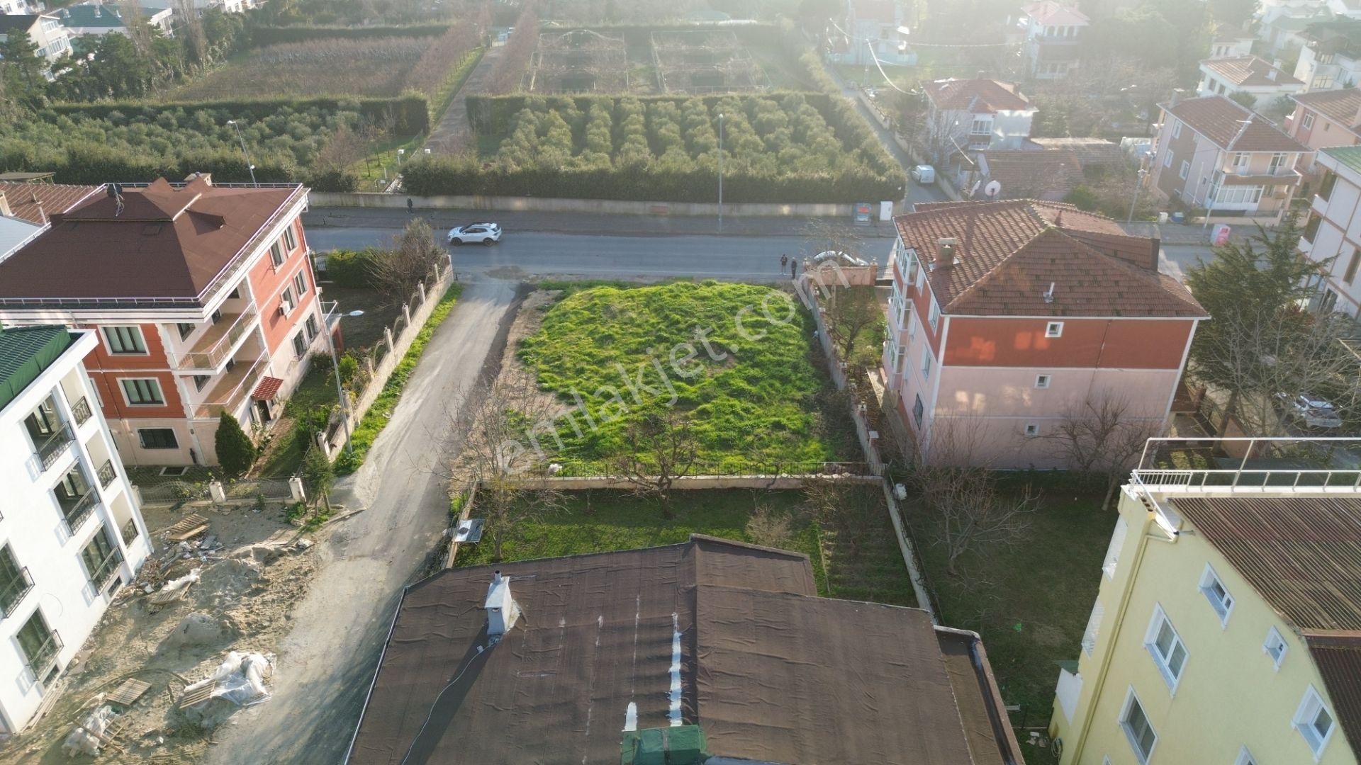 Büyükçekmece De 580 M2 Satılık Arsa Caddeye Cephe Deniz Manzaralı - Görsel 4