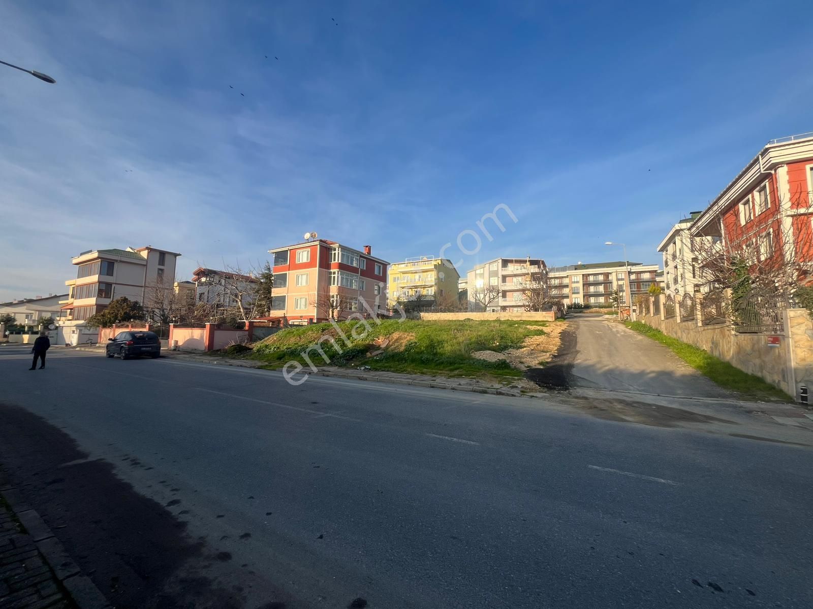 Büyükçekmece De 580 M2 Satılık Arsa Caddeye Cephe Deniz Manzaralı - Görsel 13