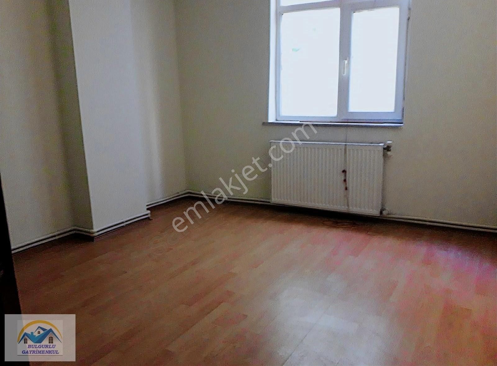 Bulgurlu Gayrimenkulden Cumhuriyet'te Uygun Ara Kat Daire. - Görsel 10