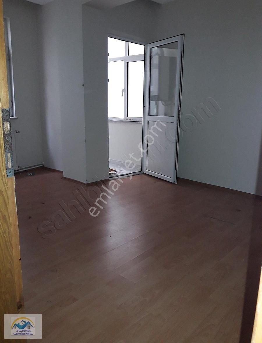 Bulgurlu Gayrimenkulden Cumhuriyet'te Uygun Ara Kat Daire. - Görsel 6