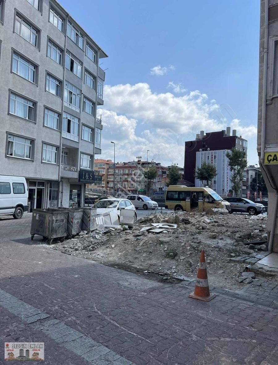 Avcılar Gümüşpala Kiralık Daire Sezgin Emlaktan 1+1 65 M2 Düz Giriş Temiz Bakımlı