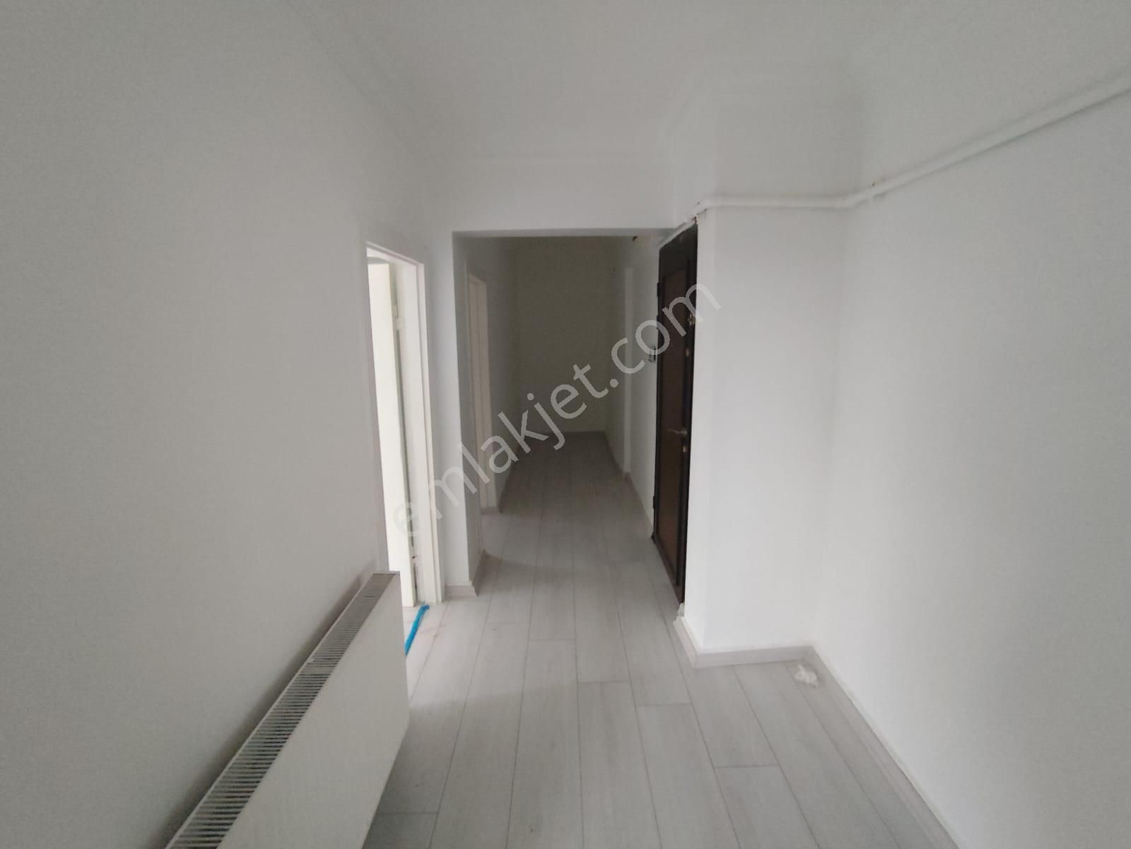 Mamak Ekin Satılık Daire Zirveden Ekinde 2+1 95 M2 Asansörlü İskanlı Kupon Daire