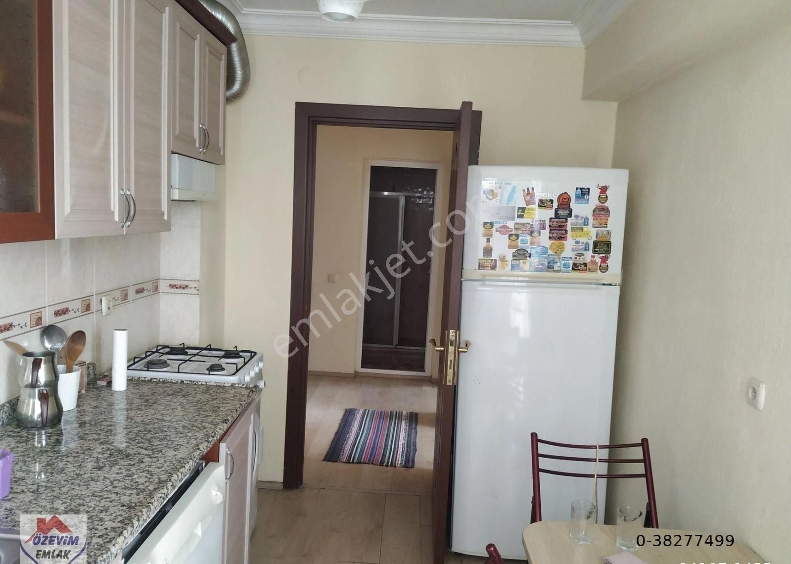 Buca Atatürk Kiralık Daire Hoca Ahmet Yesevi Yurdu Yakını Kapalı Mutfak Eşyalı Kiralık 70m2