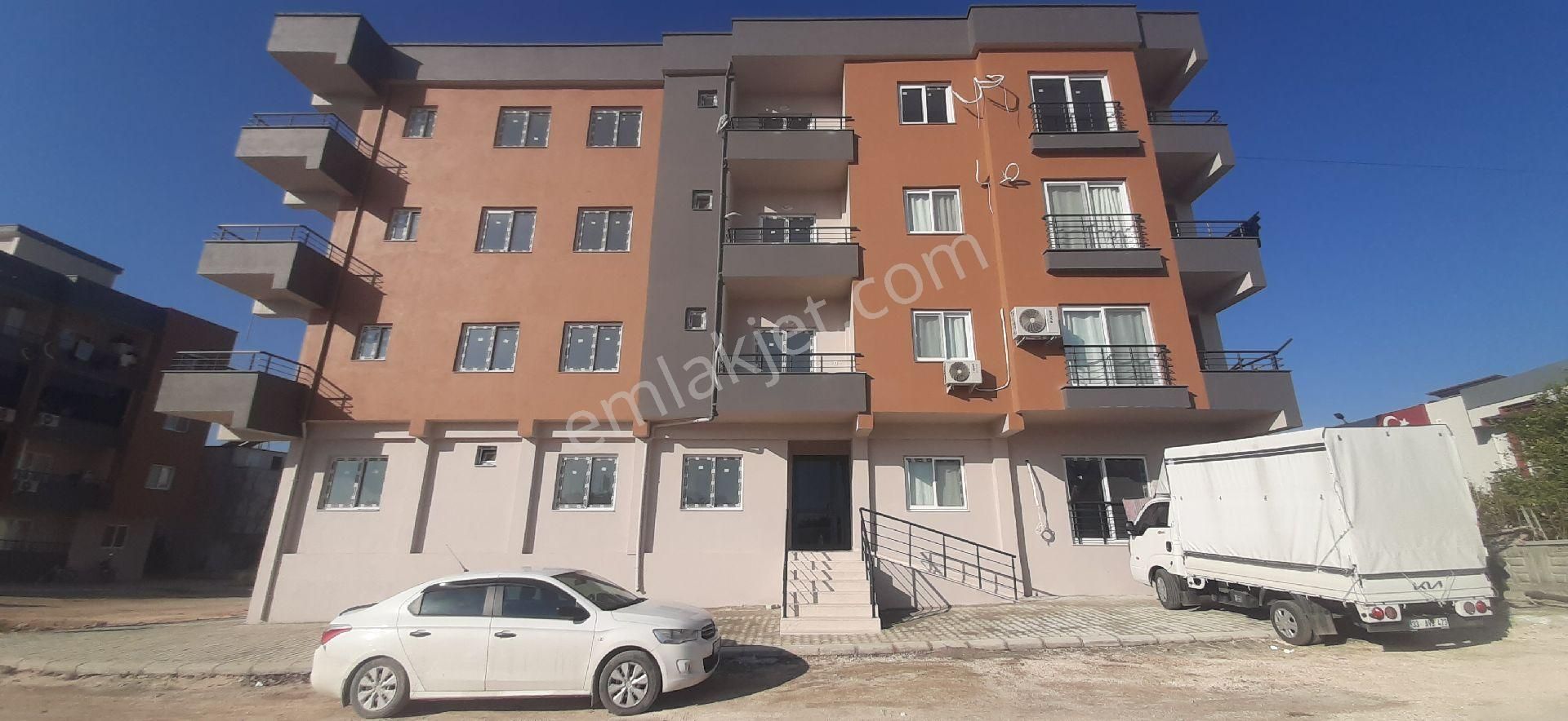 Silifke Sayağzı Satılık Daire Sayağzında Satılık 3+1 Ultra Lüx Ebeveyn Banyolu 110 M2 Net Daire