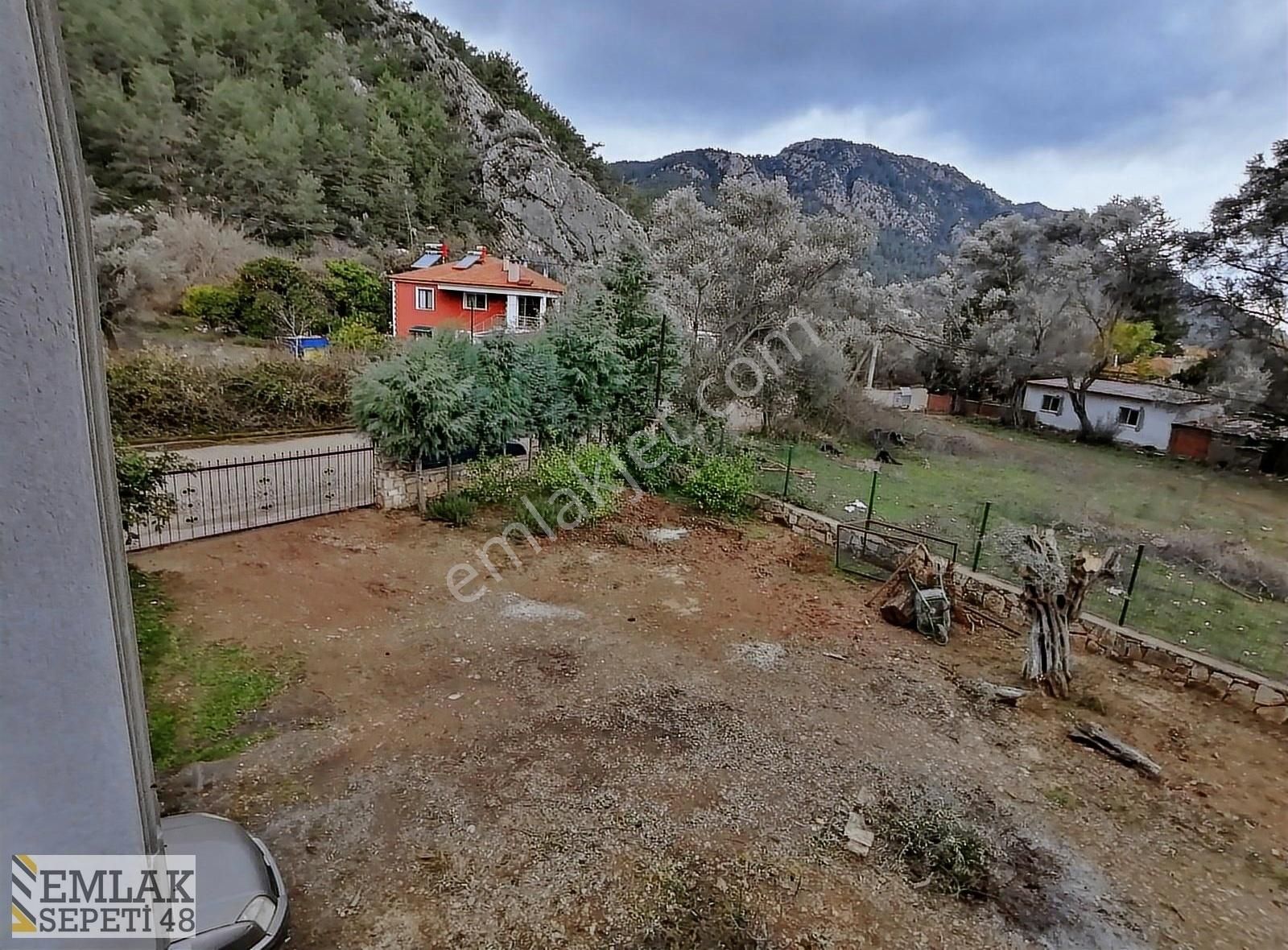 Marmaris Turgut Köyünde Satılık 1.260 M2 Arsa 14.500.000 Tl - Görsel 2