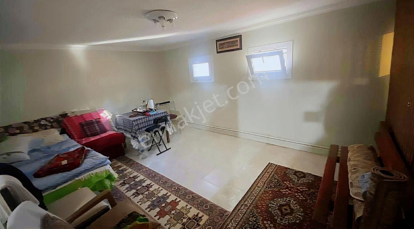 Ram İnvest'ten Küçükkuyu'da Deniz Manzaralı Satılık 6+1 Villa - Görsel 23