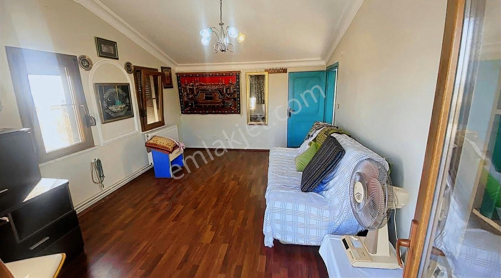 Ram İnvest'ten Küçükkuyu'da Deniz Manzaralı Satılık 6+1 Villa - Görsel 10