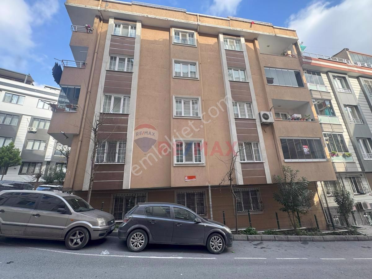 Gaziosmanpaşa Şemsipaşa Kiralık Daire G.o.paşa Şemsipaşa 12.sokak 120m² 2+1 Çift Balkon Çift Banyo Wc