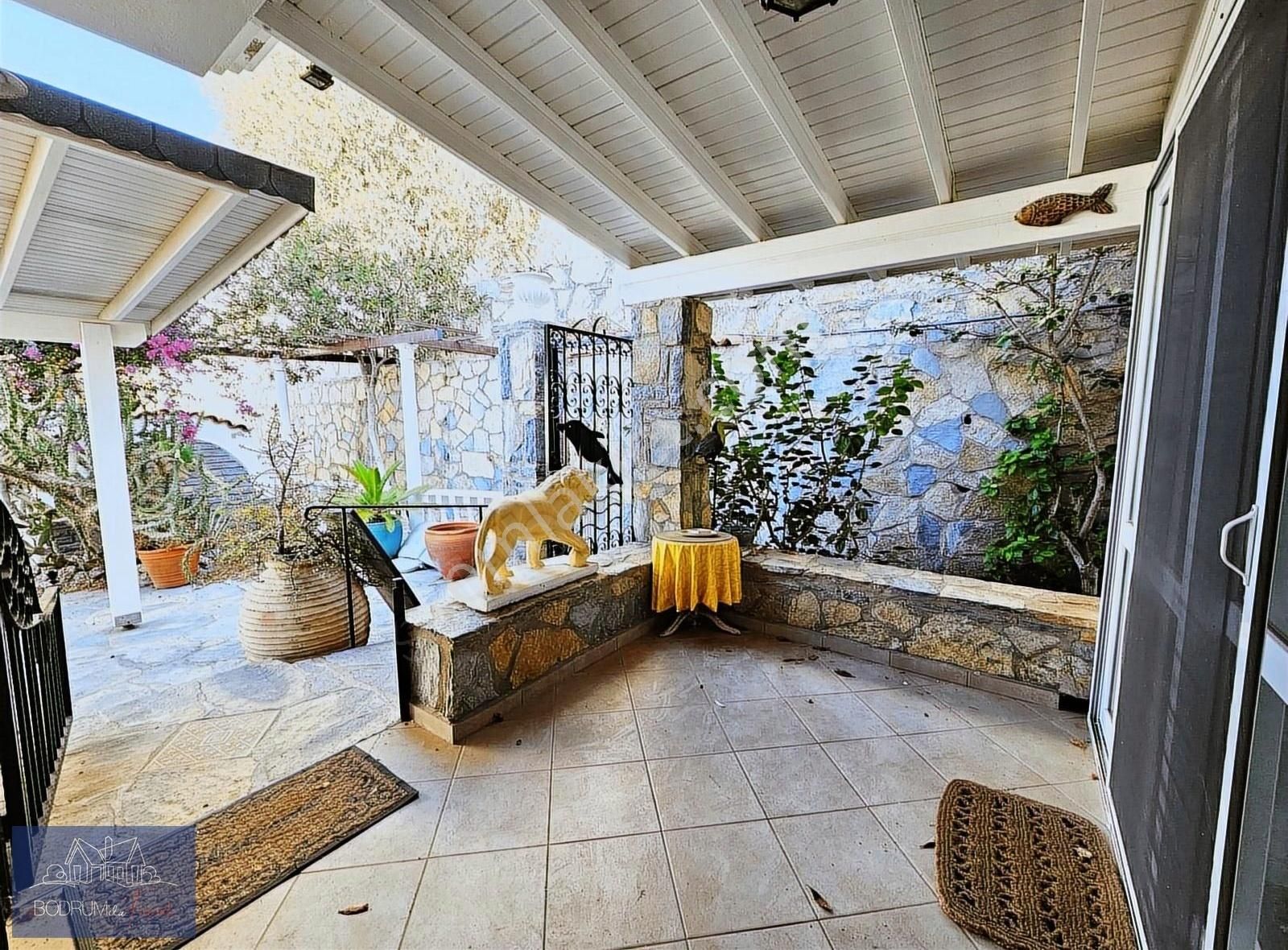 Milas Güllük Muhteşem Manzaralı Bitişik Nizam Villa - Görsel 31