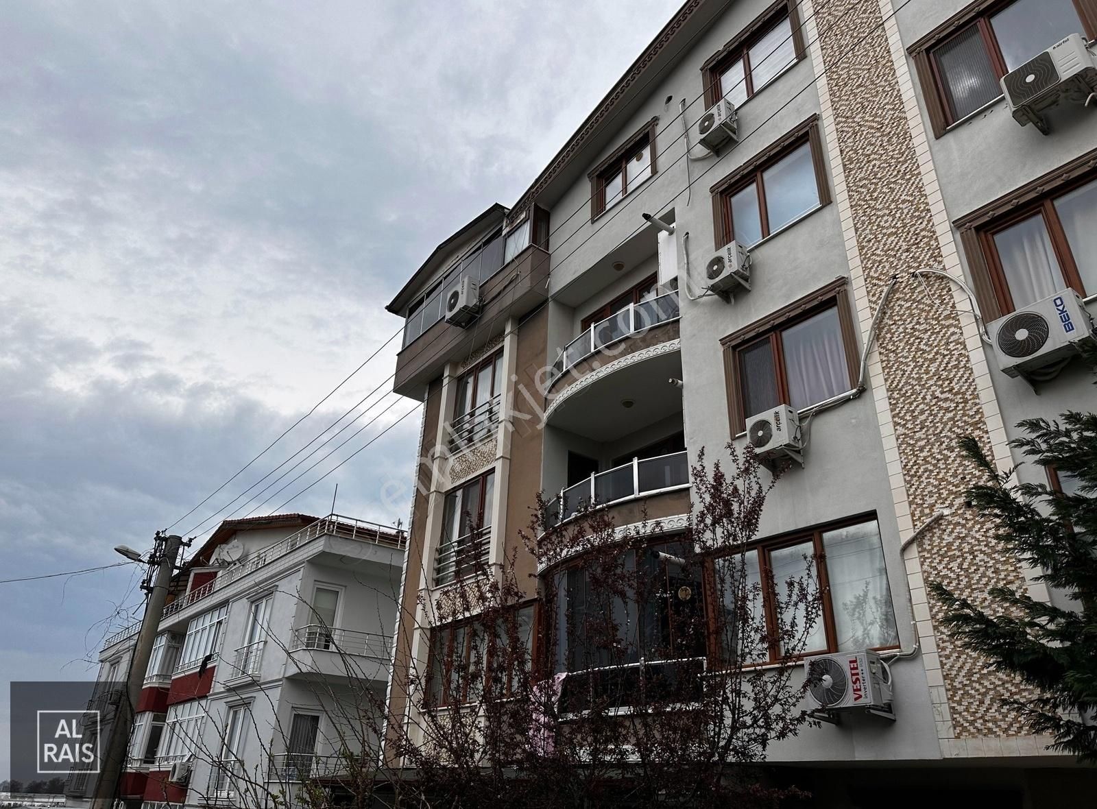 Yalova Merkez Kazım Karabekir Satılık Daire Kazımkarabekir'de 3+1 150 M2 Daire