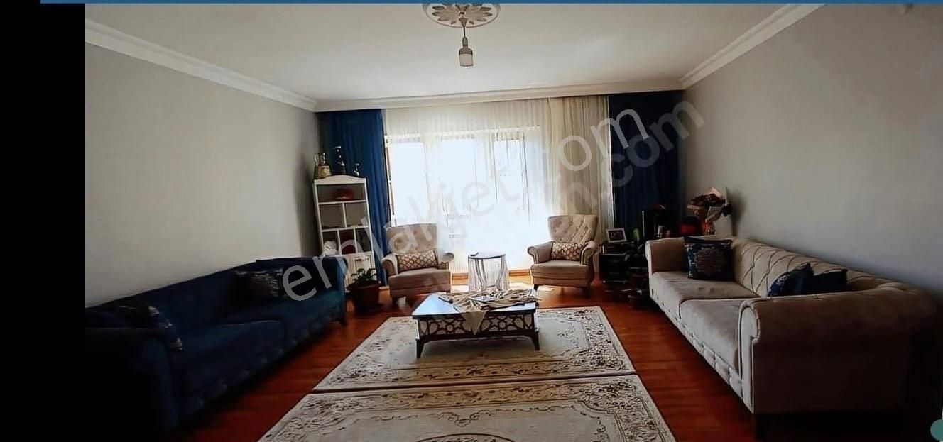 Keçiören Bağlarbaşı Satılık Daire Bağlarbaşı Mh 431 Caddesin De Katta Ön Cephe 3+1 Bağımsız Daire