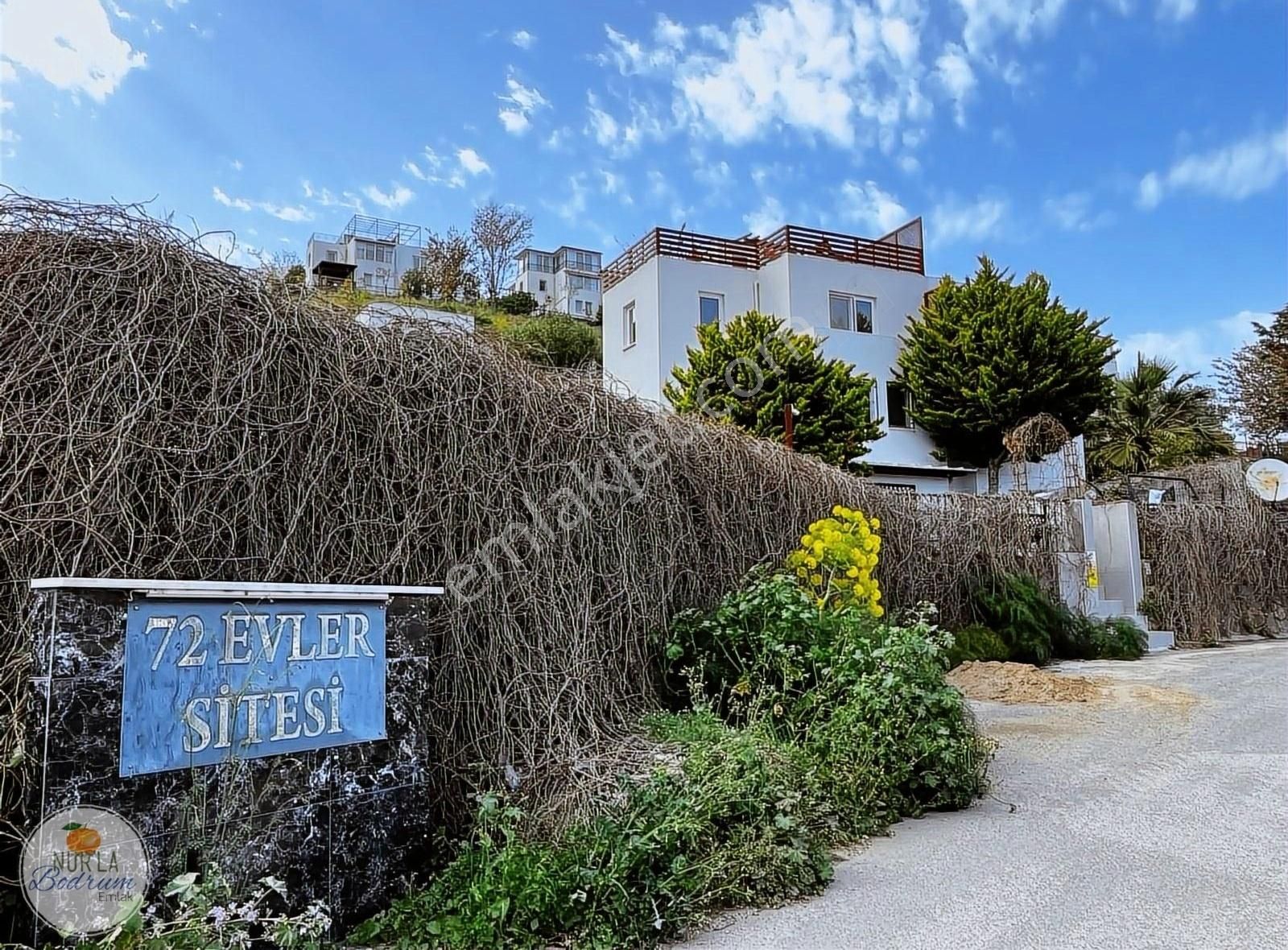 Bodrum Gümüşlük Satılık Daire Gümüşlük Kadıkalesi'nde Tamamen Yenilenmiş Ebeveyn Banyolu 2+1