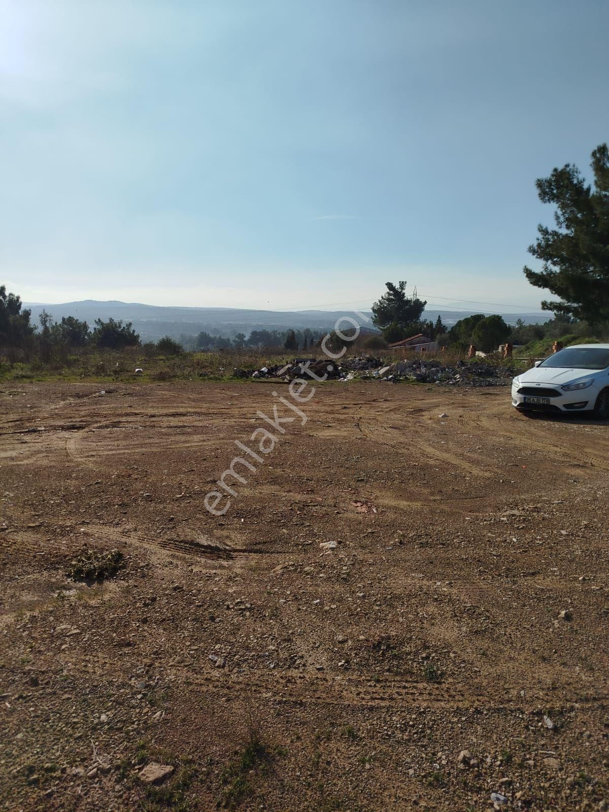 Tek Tapu Buca Kaynaklar 3650 Mkiçinde 2 Kat Ev Olan Tarla - Görsel 7