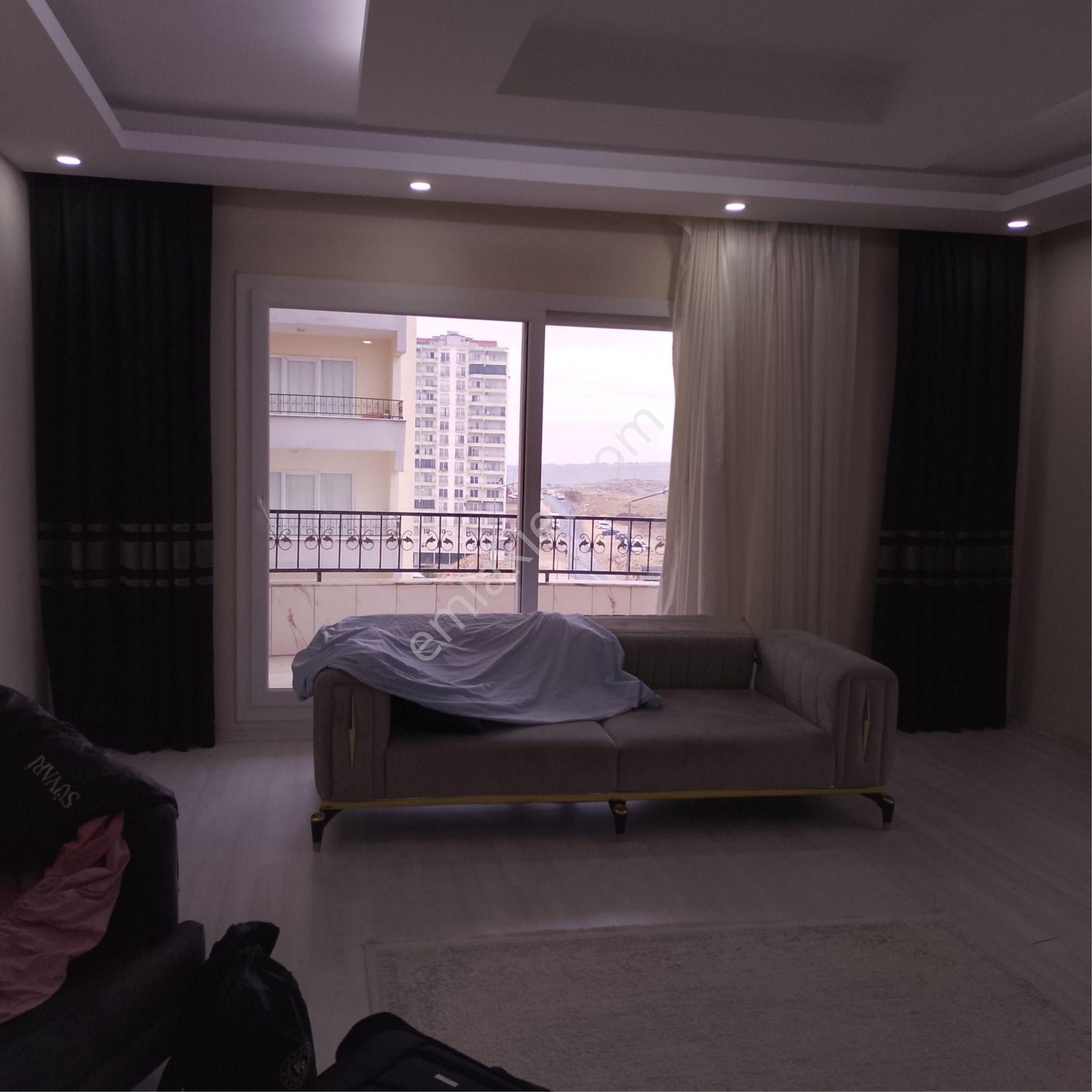 Artuklu Nur Kiralık Daire Çapa İstiklal Gayrımenkul Den Mardin Merkez De Full Yapılı 4+1