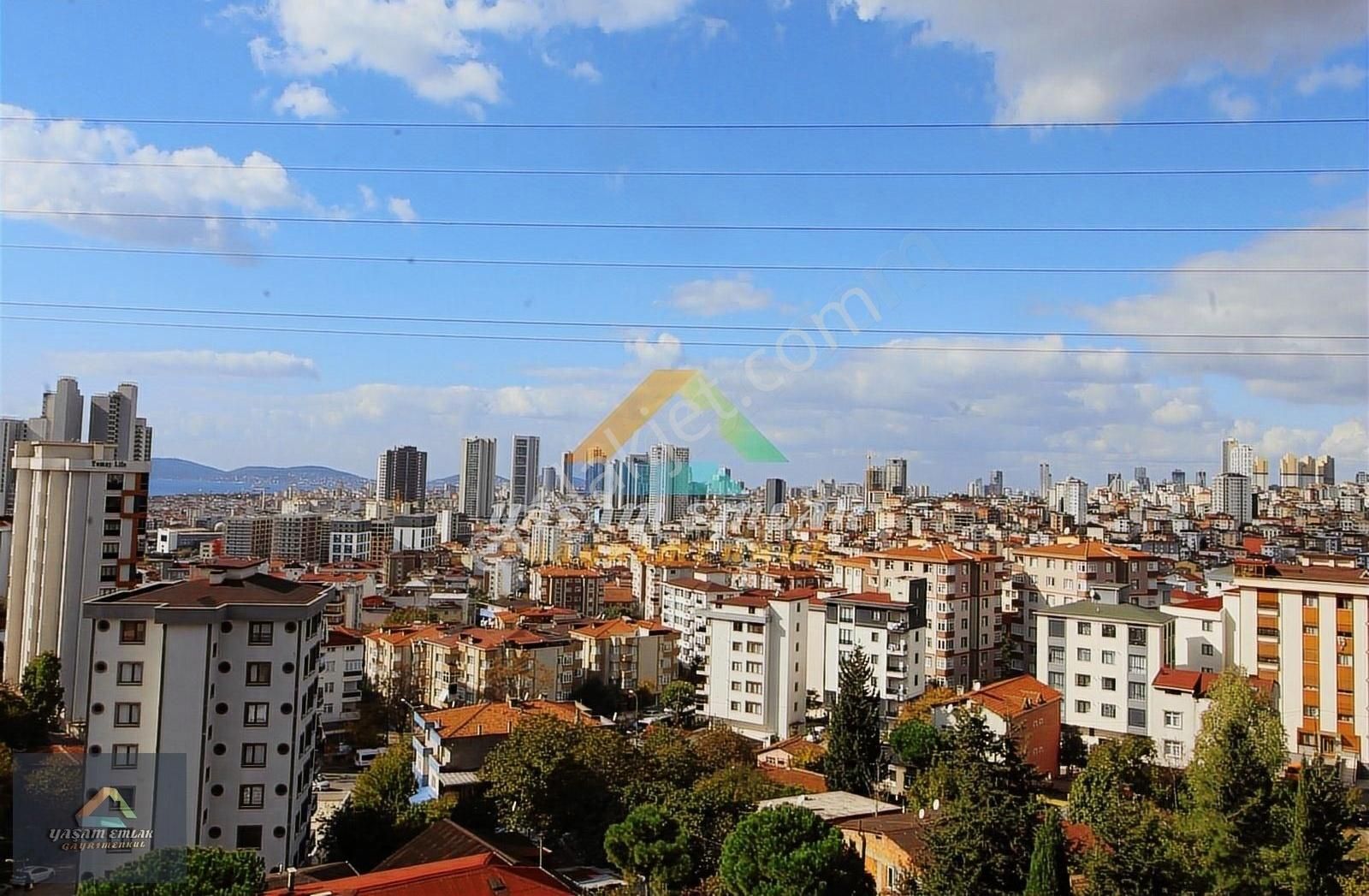 Kartal Hürriyet Satılık Daire Yaşam Dan Kartal Da Deniz Manzaralı Satılık 3+1 Ara Kat Daire