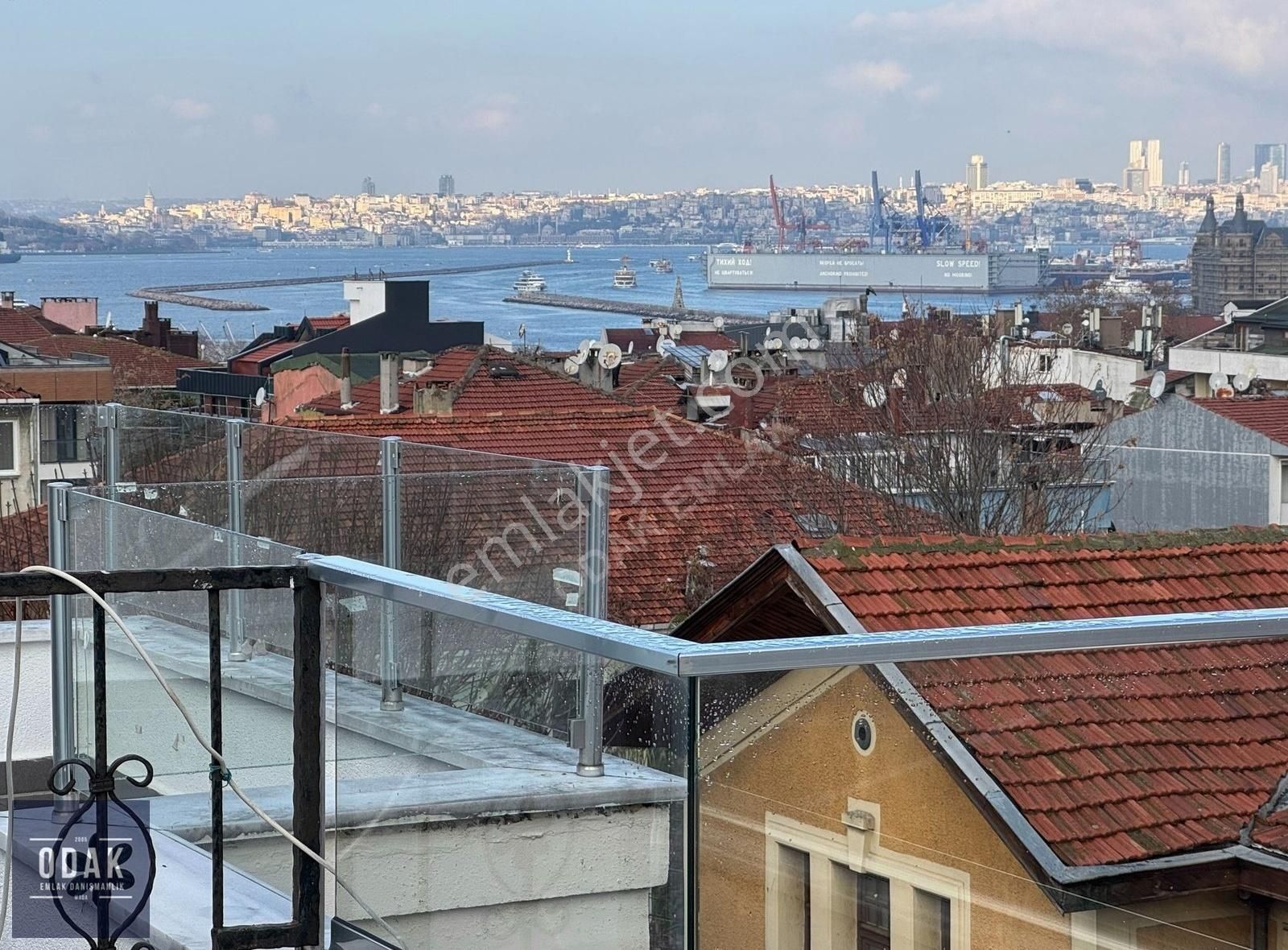 Kadıköy Caferağa Satılık Daire Odak'tan Moda'da Asansörlü Deniz Manzaralı Yenilenmiş Dubleks