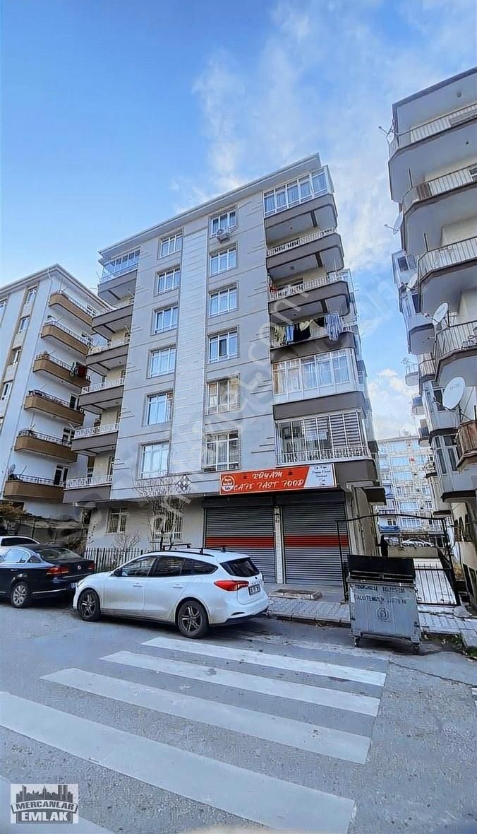 Yenimahalle Demetevler Satılık Daire Mercanlardan Demetevler'de İskanlı Asansörlü 3+1 Satılık Daire