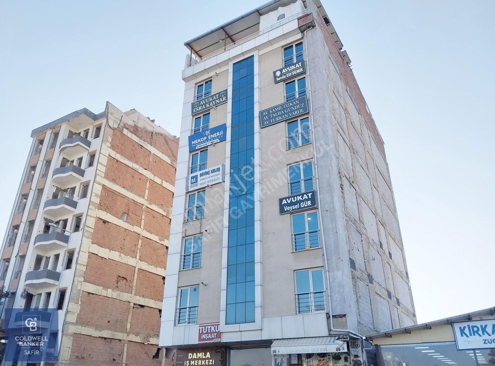 Yeşilyurt Salköprü Kiralık Daire Coldwell Banker Safir'den Çevreyolu'nda 2+1 Kiralık Daire/ofis