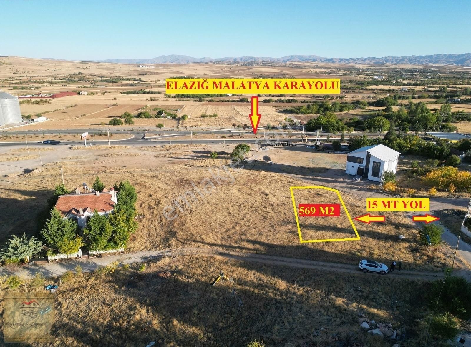 Elazığ Merkez Hankendi Köyü (Yeşilkent) Satılık Villa İmarlı Hankendi'de Malatya Yoluna 100 Mt Mesafede Villa Arsası