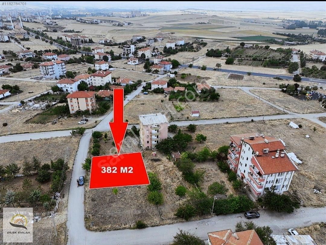 Akyurt Yeşiltepe Satılık Konut İmarlı Ankara Akyurt'da 4 Kat İmarlı 8 Dairelik Müteahhitlik Arsa Acil Çok Uygun Fiyat