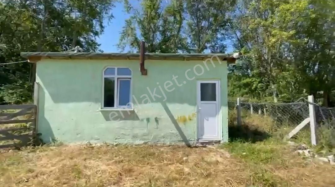 Saray Pazarcık'ta 1300 Metre Tek Tapu Tarla İçerisinde Hazır Kurulu Yazlık - Görsel 13