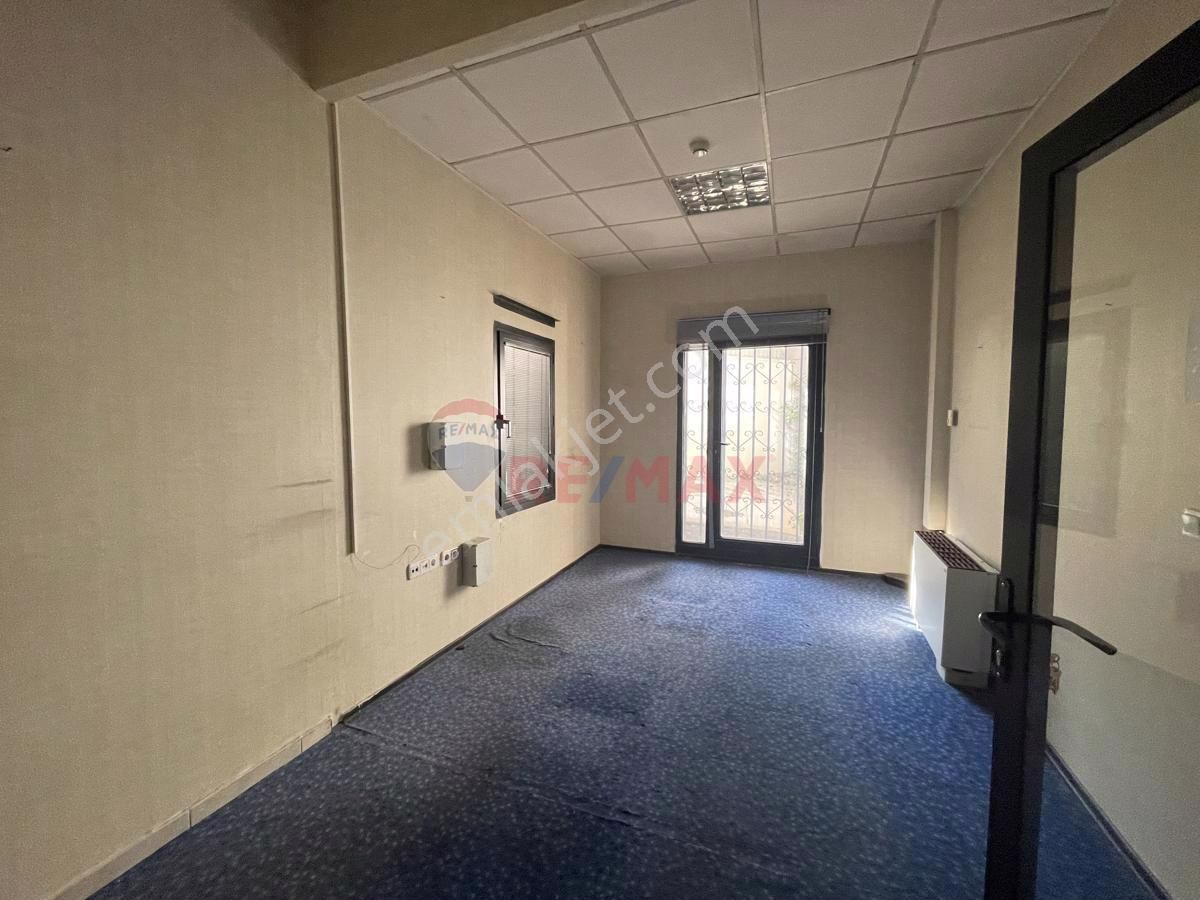 Birlik Mahallesinde 6 Katlı, 2357 M² Kapalı Kullanım Alanına Sahip Satılık Bina - Görsel 31