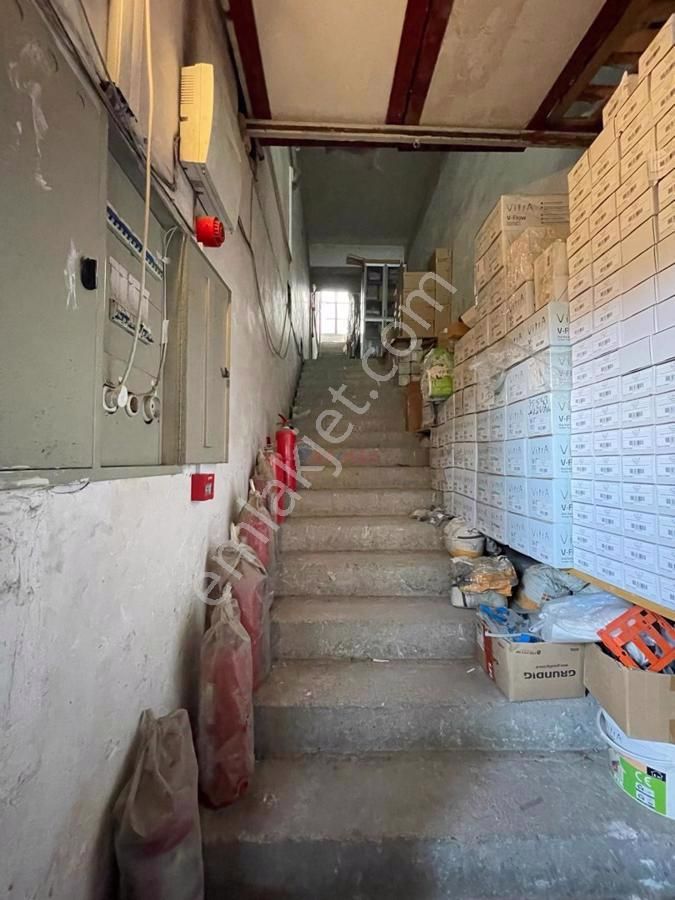 Erciyes İş Yerlerinde 300 M2 Üzerinde 4 Katlı Satılık Bina - Görsel 6