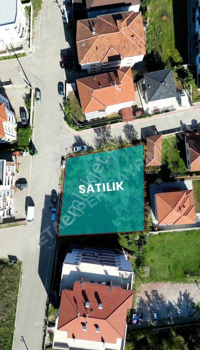 Gümüşova Kültür Satılık Ticari İmarlı Ticari İmarli Arsa