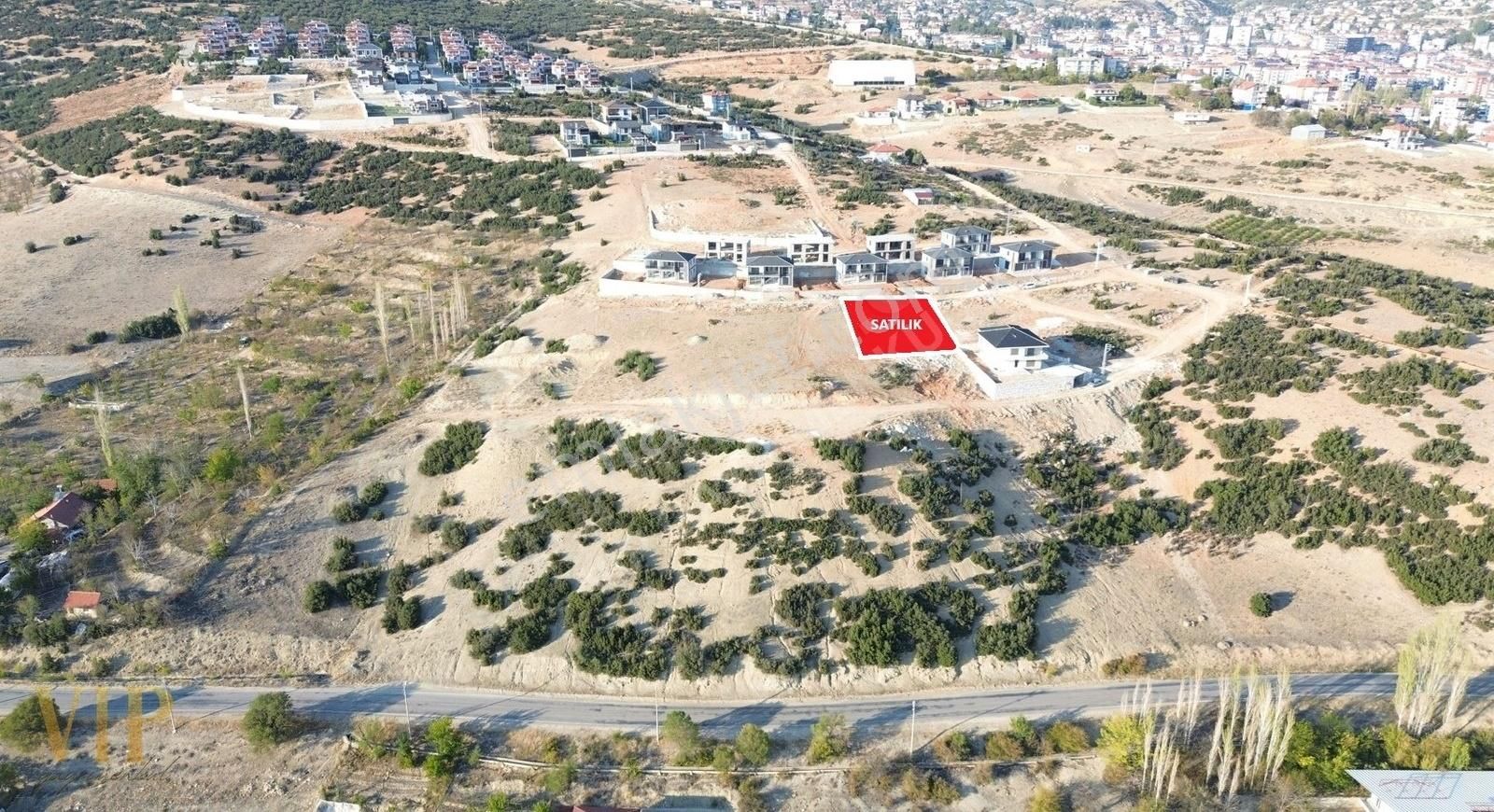 Elmalı Karyağdı Satılık Villa İmarlı Vıp Gayrimenkul' Den En Çok Satılan Bölgede 450 M² İmarlı Arsa