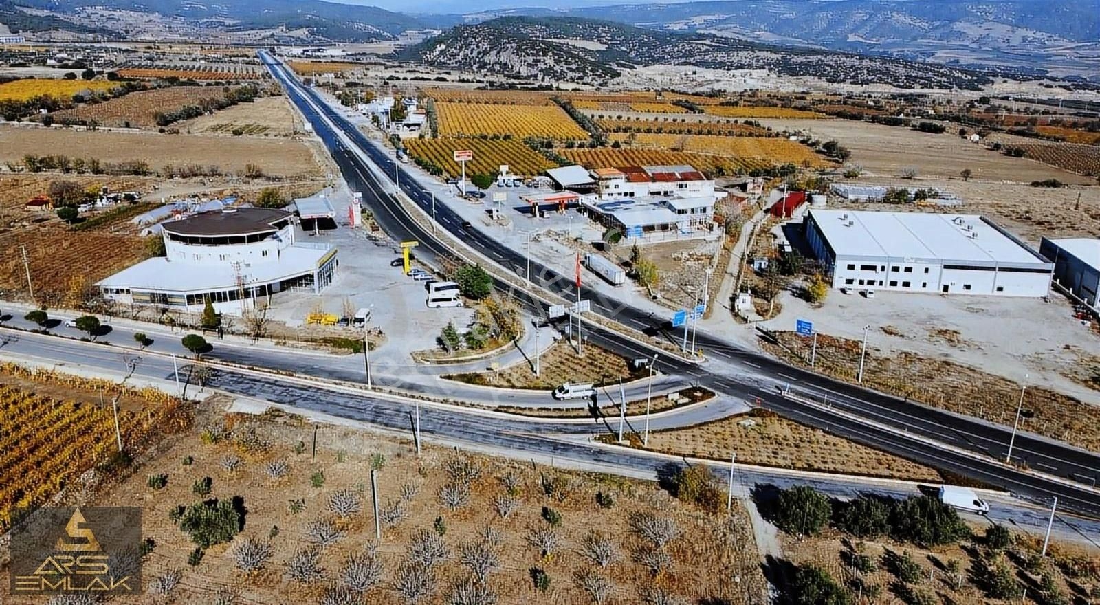 Buldan Gölbaşı Satılık Tarla Ars Emlak Satıyor Buldan Acısu Mevkisi Anayola Sıfır Kupon Arazi