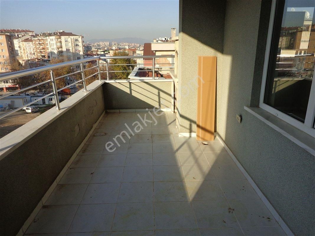 Nilüfer Konak Kiralık Daire Bursa Nilüfer Beşevler Konak Cad. Kiralık 4.kat 3+1 Manzaralı Daire 20.000 Tl