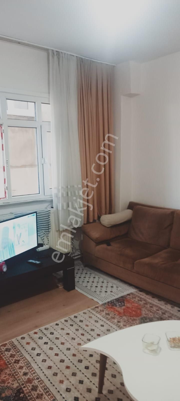 Üsküdar Yavuztürk Kiralık Daire Yavuztürk Mahallesi Kiralık Kombili Yüksek Giriş 2+1 Daire