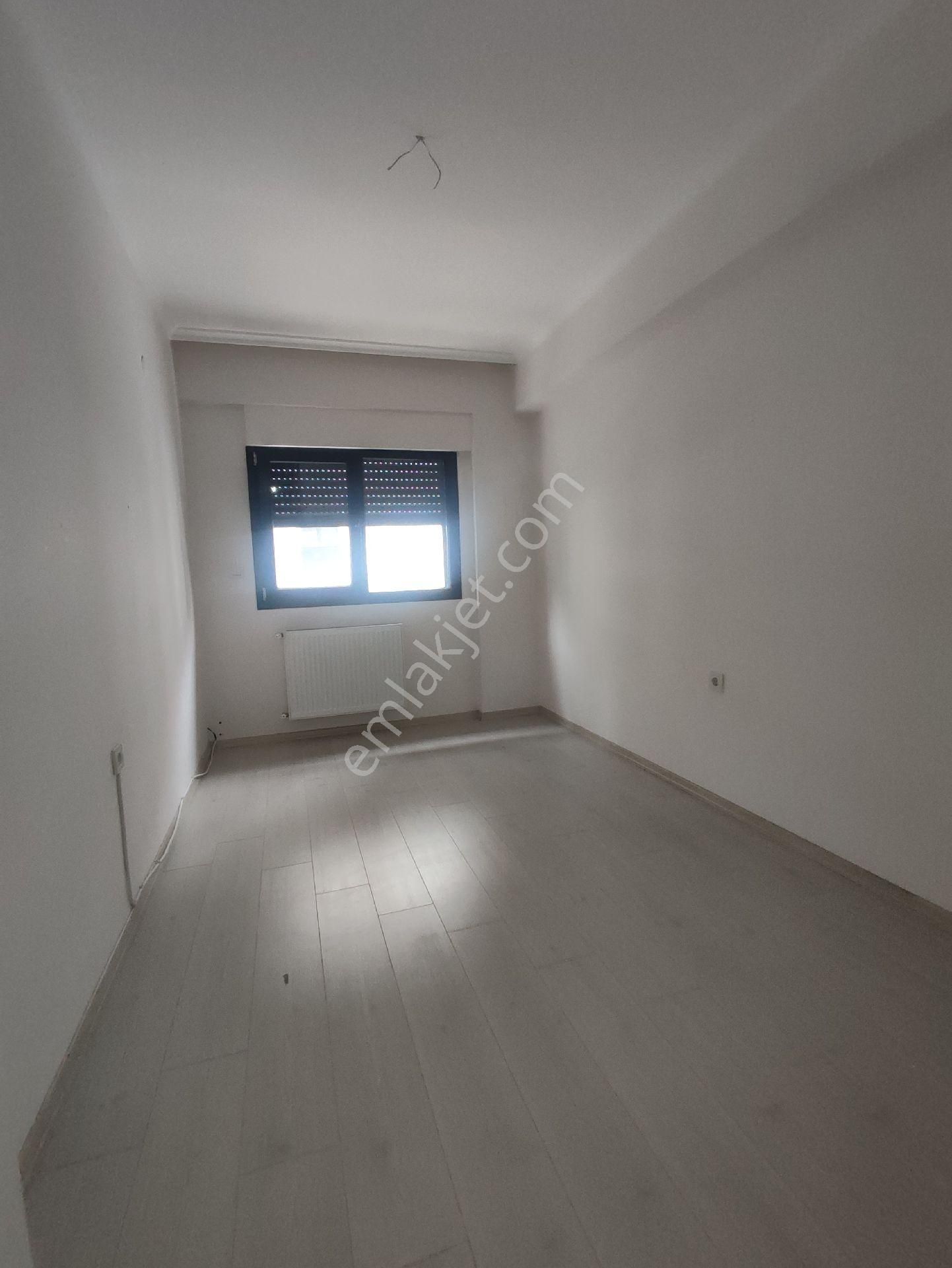 İmbatlı Da Anadolu Caddesine Yakın Kiralık 3+1 Daire - Görsel 15