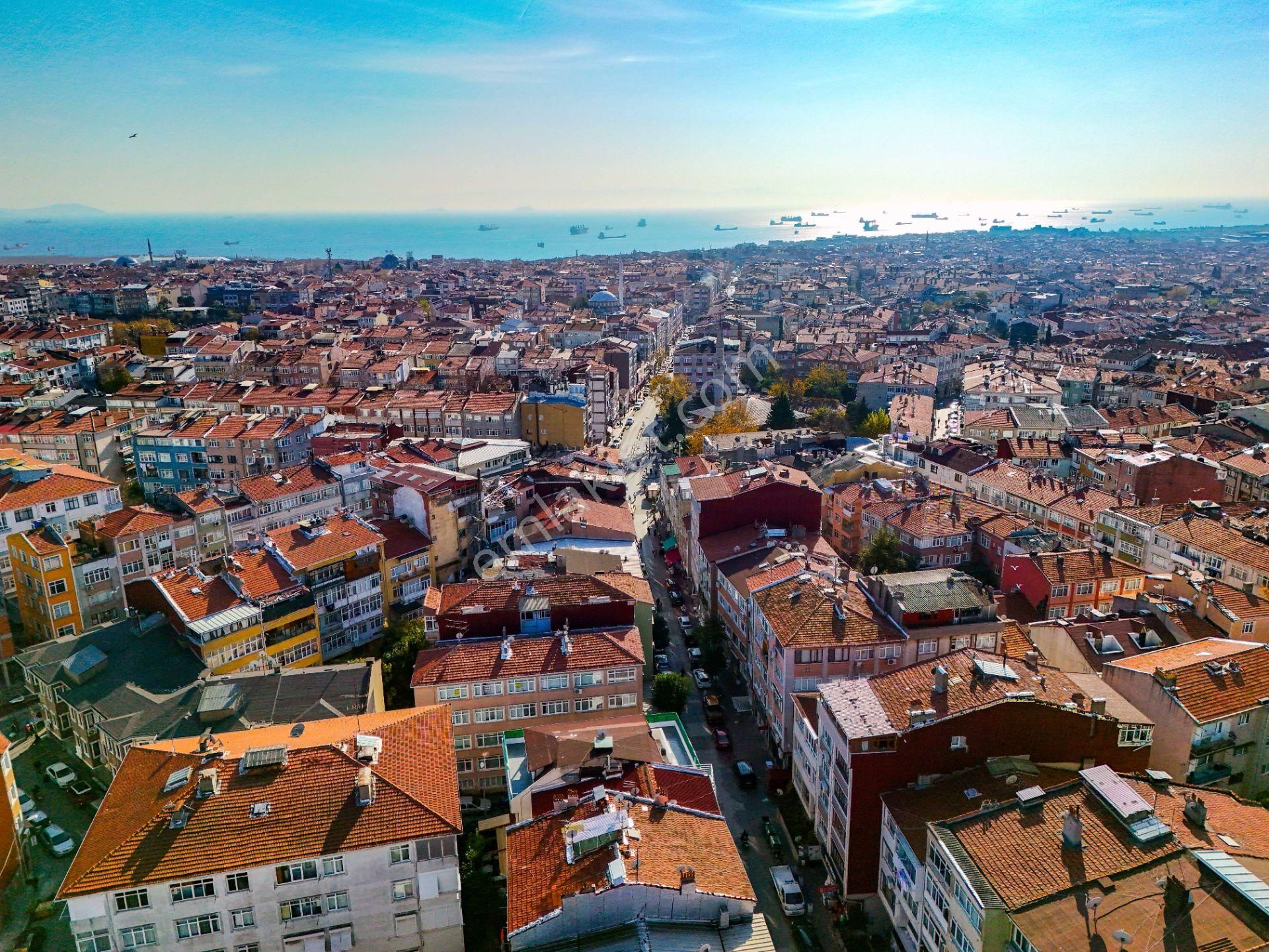 Fatih Şehreminide Satılık 2 Bina, Merkezi Konum, Yatırım Fırsatı - Görsel 4