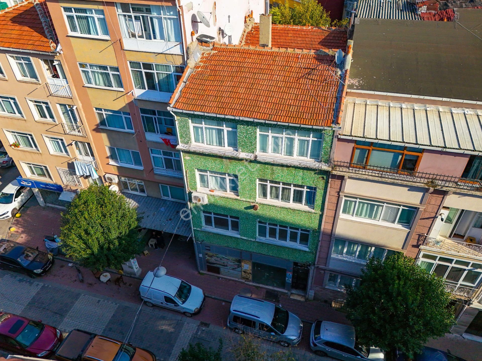 Fatih Şehreminide Satılık 2 Bina, Merkezi Konum, Yatırım Fırsatı - Görsel 8