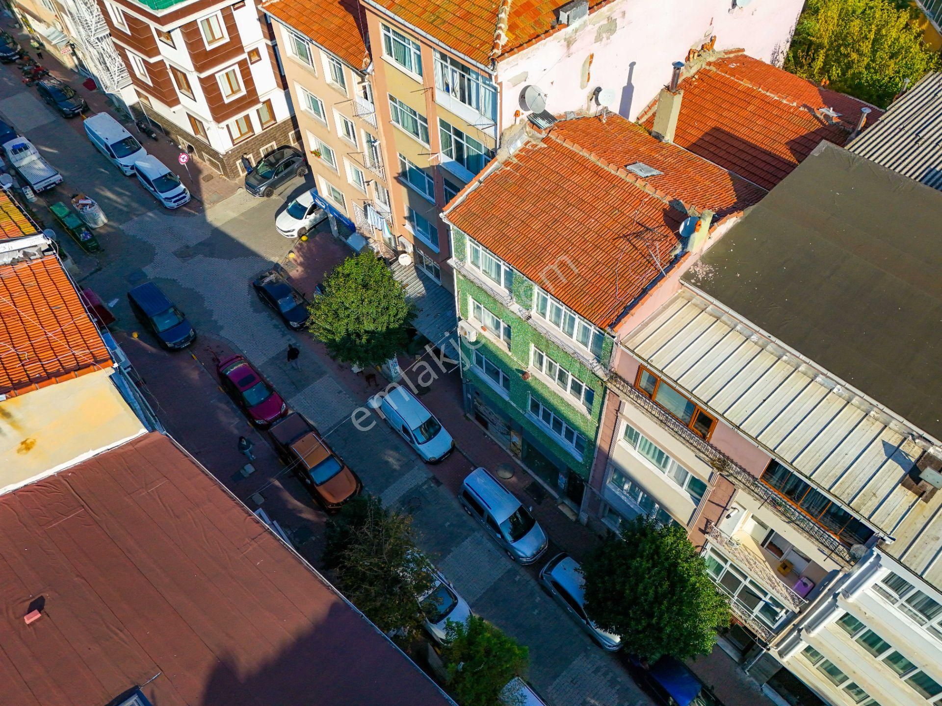 Fatih Şehreminide Satılık 2 Bina, Merkezi Konum, Yatırım Fırsatı - Görsel 10