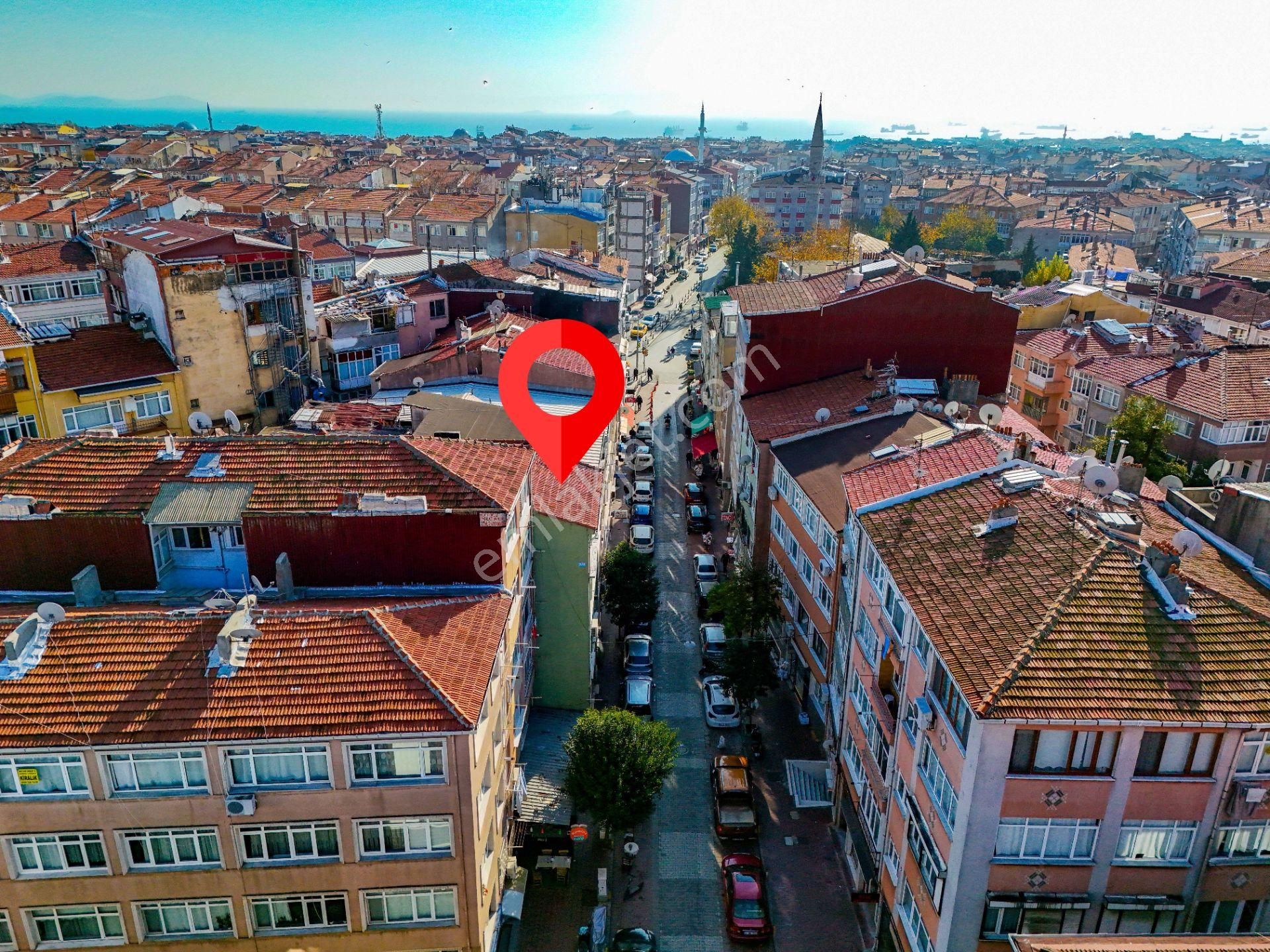 Fatih Şehreminide Satılık 2 Bina, Merkezi Konum, Yatırım Fırsatı - Görsel 11