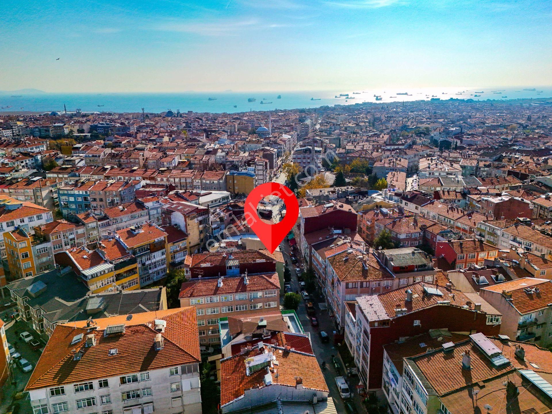 Fatih Şehreminide Satılık 2 Bina, Merkezi Konum, Yatırım Fırsatı - Görsel 3