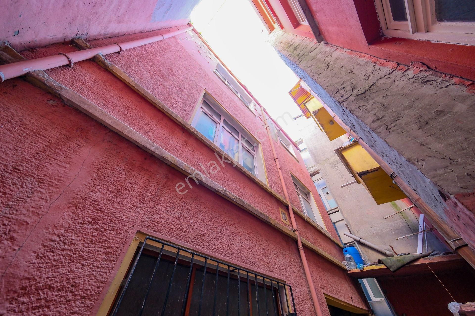 Fatih Şehreminide Satılık 2 Bina, Merkezi Konum, Yatırım Fırsatı - Görsel 44