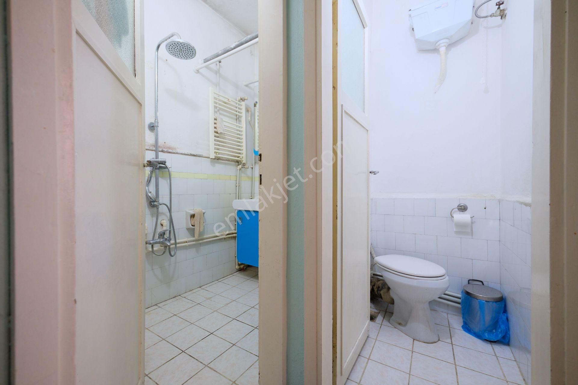 Fatih Şehreminide Satılık 2 Bina, Merkezi Konum, Yatırım Fırsatı - Görsel 43