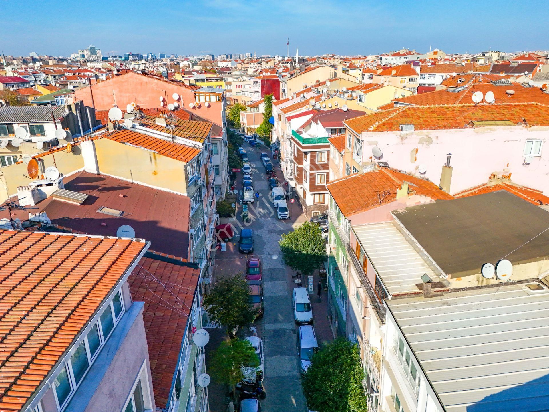 Fatih Şehreminide Satılık 2 Bina, Merkezi Konum, Yatırım Fırsatı - Görsel 20