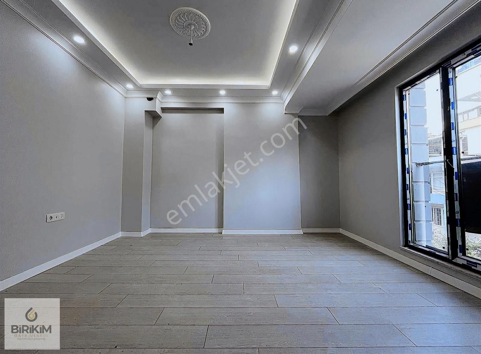 Darıca Bağlarbaşı Satılık Daire Darıca Merkezi Konumda 2+1 95m2 Arakat Daire