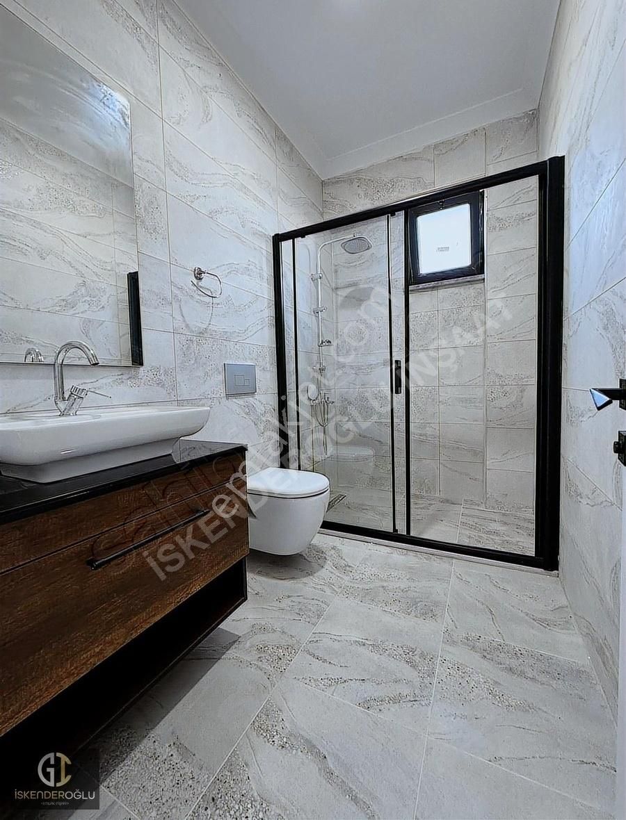 &karasu'da Müstakil Bahçeli Merkezi Lokasyonda 3+1 Fırsat Villa& - Görsel 30