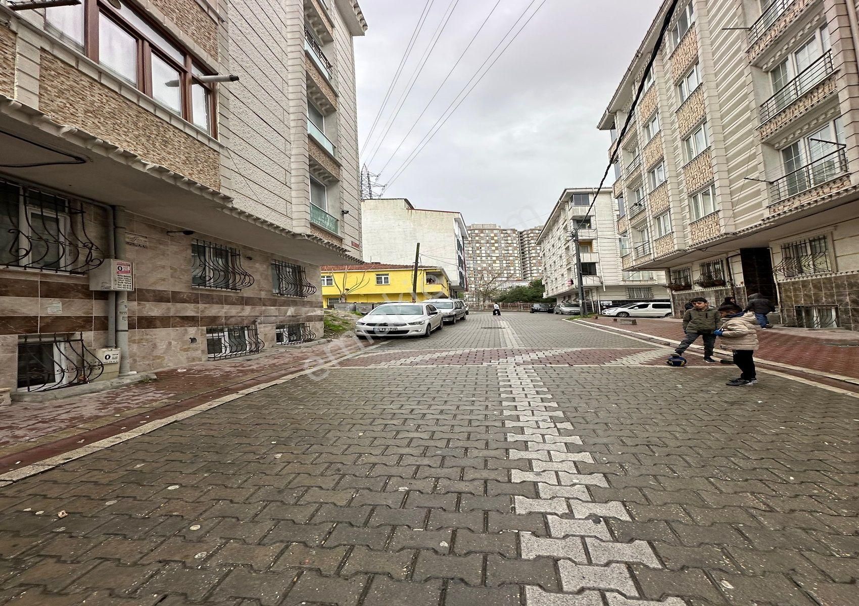 Esenyurt Pınar Satılık Daire Mas Yapıdan Krediye Uygun Kelepir Bahçe Kat Daire 95 M2