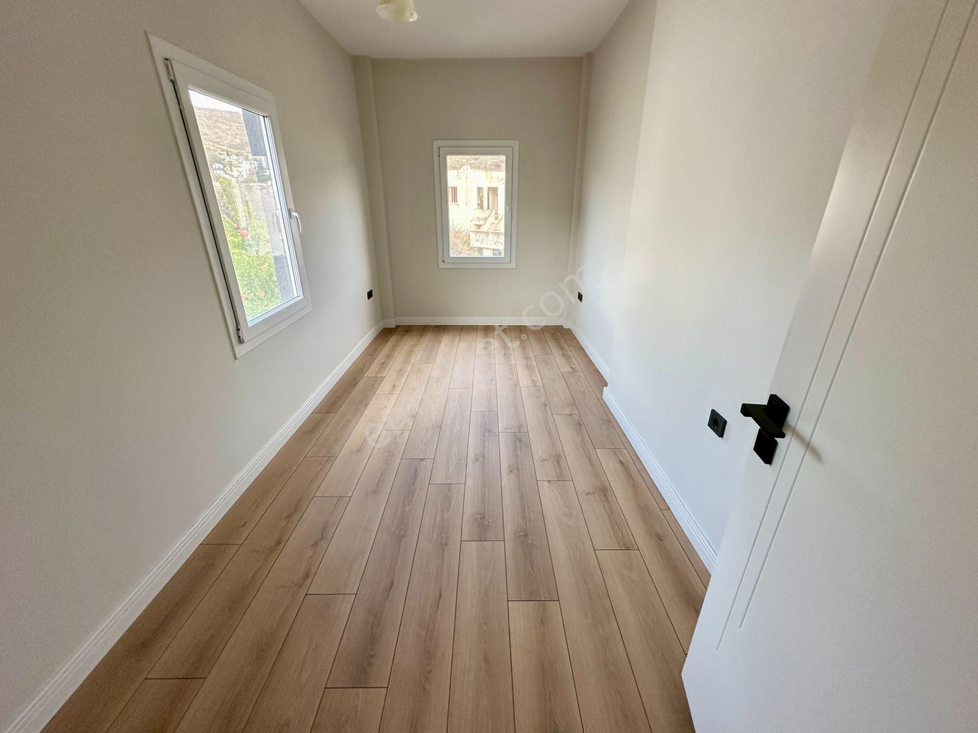 Bodrum Akyarlar'da Satılık Müstakil Bahçeli Site İçi 3+1 Villa - Görsel 28