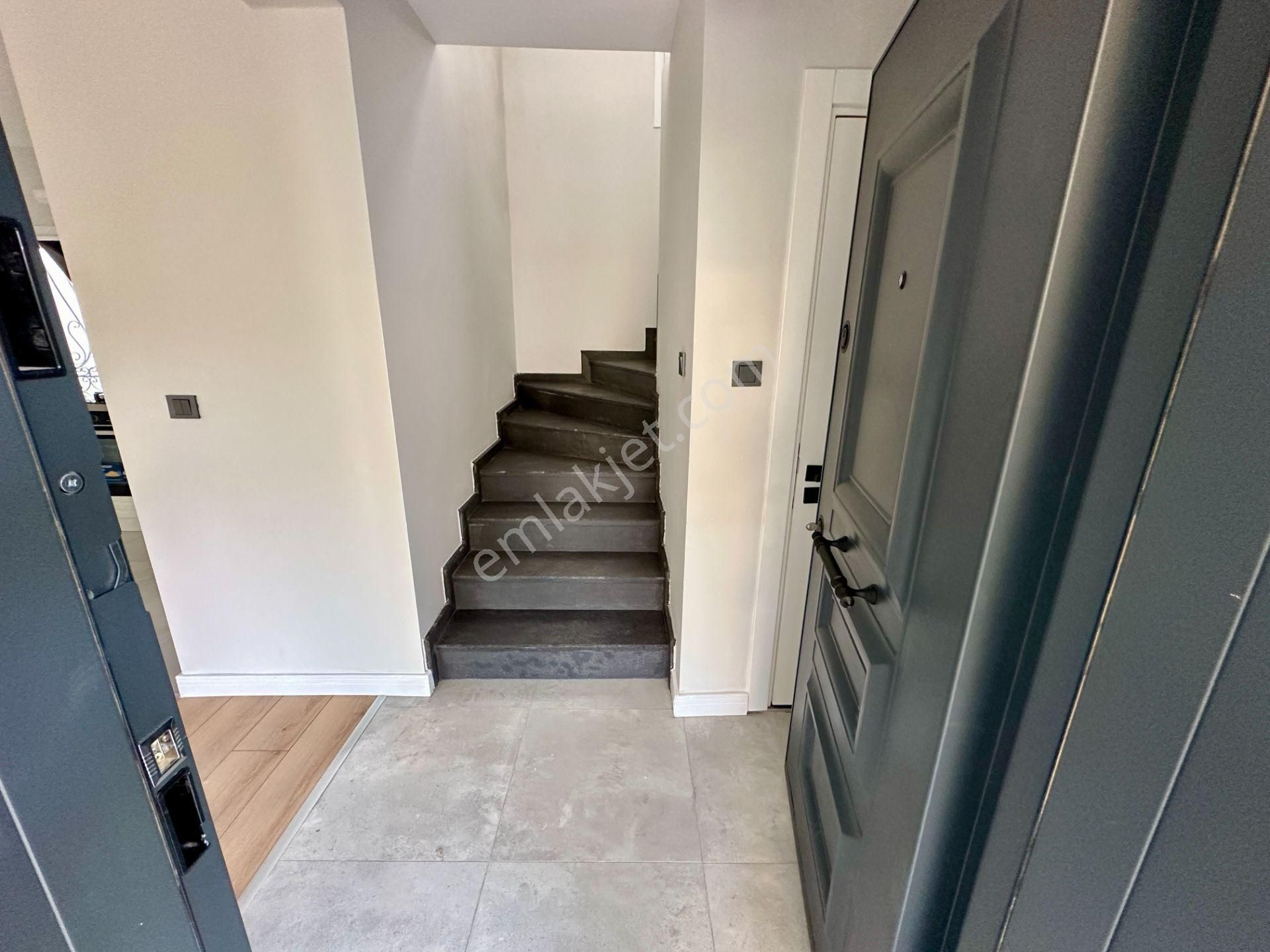 Bodrum Akyarlar'da Satılık Müstakil Bahçeli Site İçi 3+1 Villa - Görsel 11