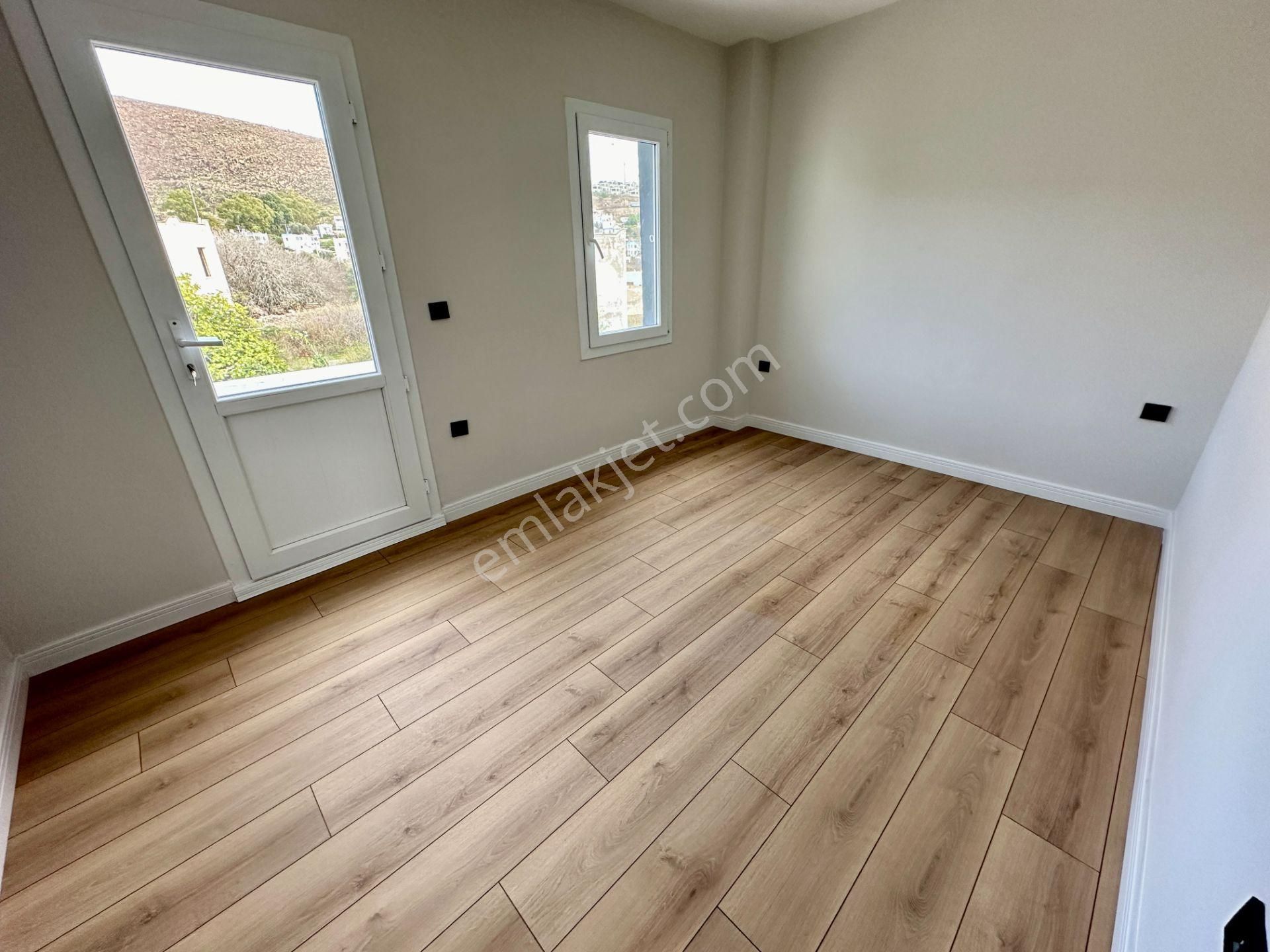 Bodrum Akyarlar'da Satılık Müstakil Bahçeli Site İçi 3+1 Villa - Görsel 23